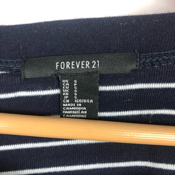 Forever 21 Navy Blue & White Striped Crew Neck Top - Picture 3 of 3
